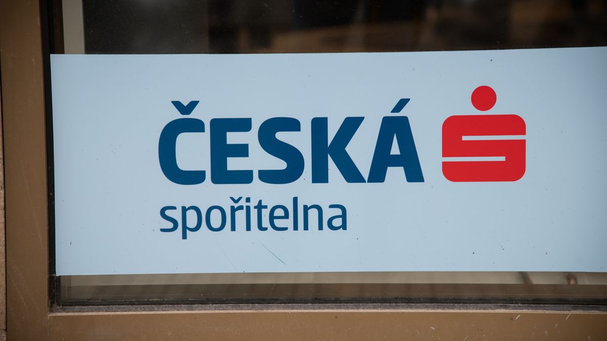 Česká spořitelna měla problémy s přihlašováním do mobilního bankovnictví